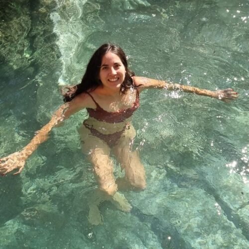 Baño relajante en medio de la naturaleza